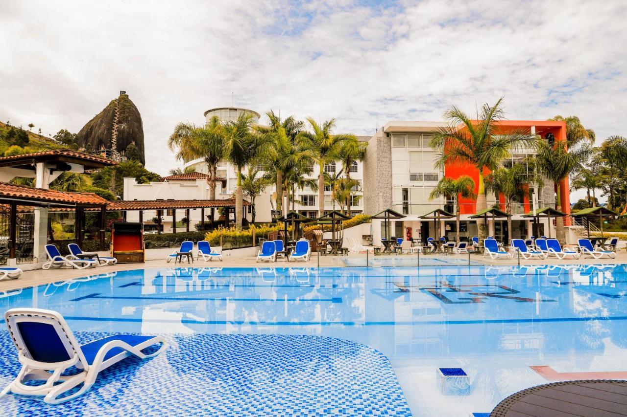 Hotel Los Recuerdos Guatapé Екстериор снимка