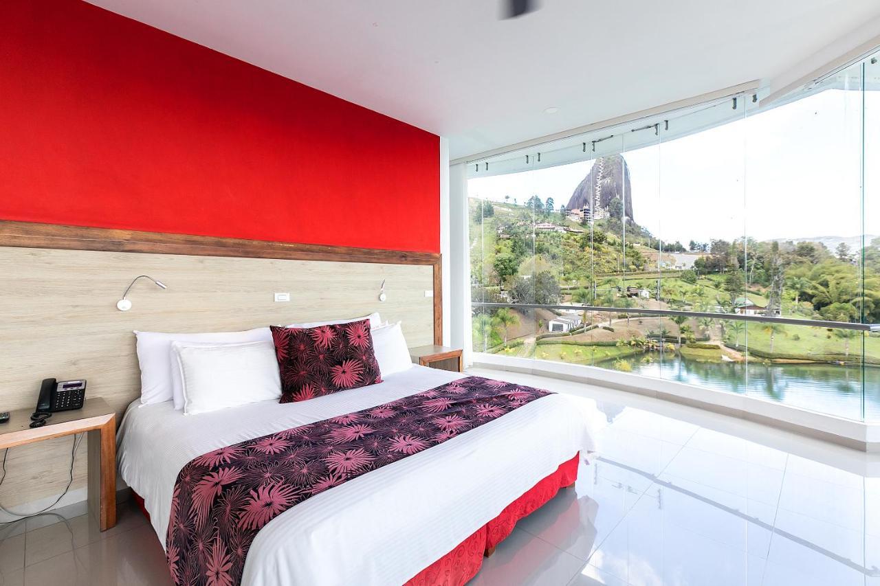 Hotel Los Recuerdos Guatapé Екстериор снимка