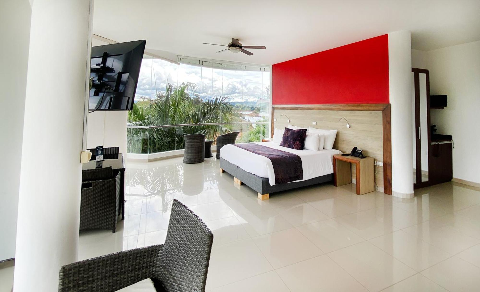 Hotel Los Recuerdos Guatapé Екстериор снимка